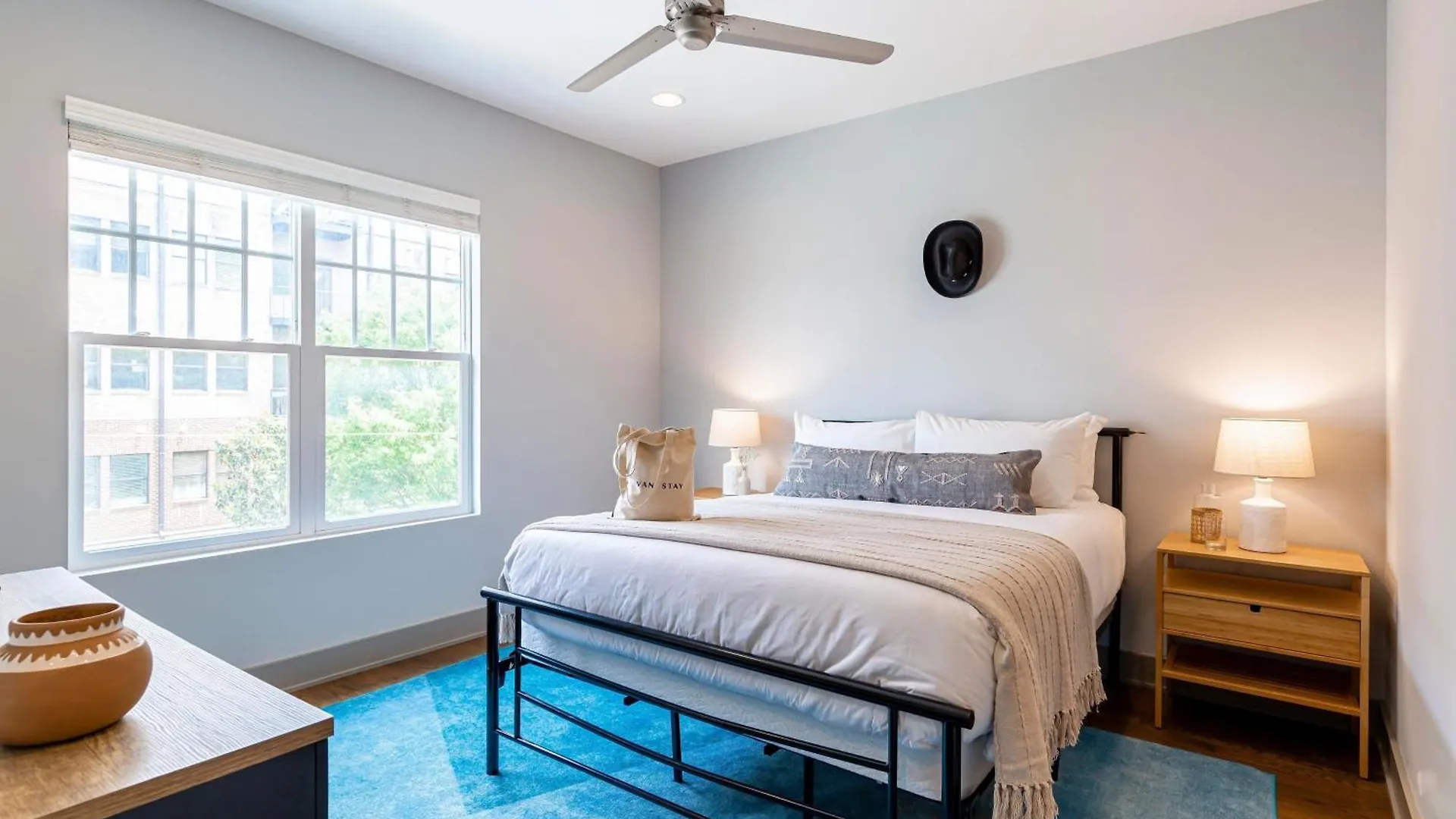 Waverly By Avantstay Nashville-Inspired Townhome W Luxury Kitchen Pool Table Holiday home Nashville