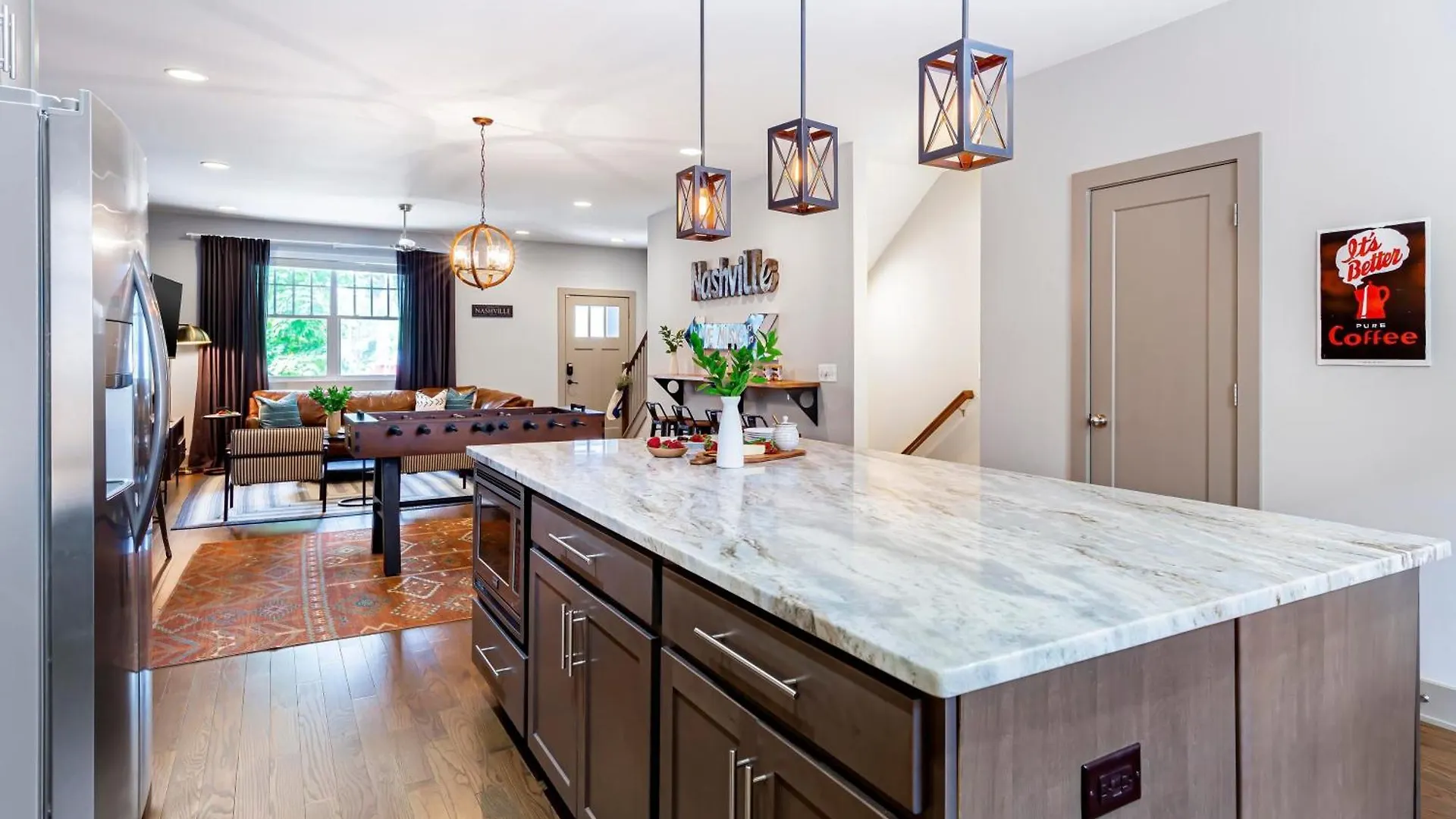 Holiday home Waverly By Avantstay Nashville-Inspired Townhome W Luxury Kitchen Pool Table United States